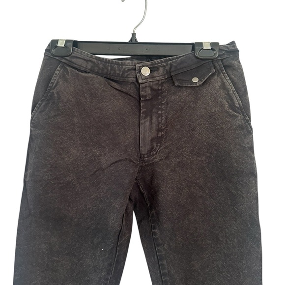 Chaser cropped pants in true black - Picture 3 of 11